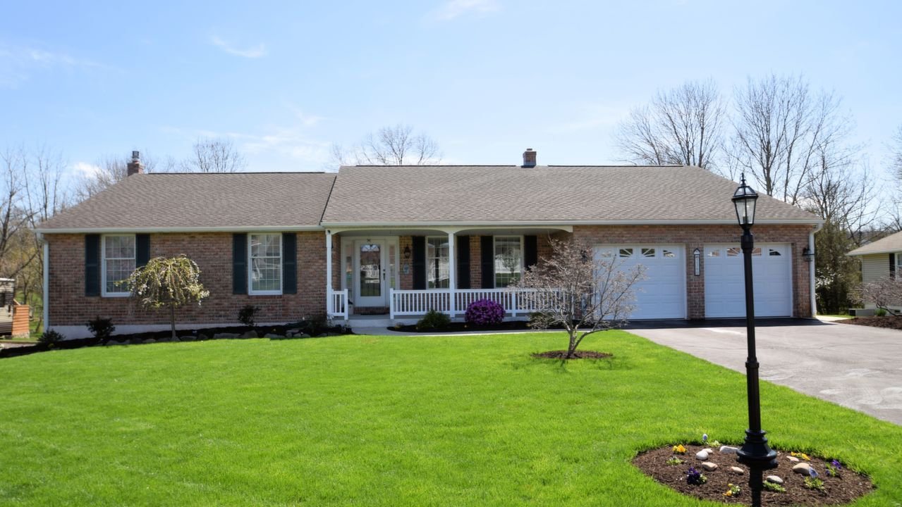 2360 Heather Ln, Gilbertsville, PA, 19525 Scene 1