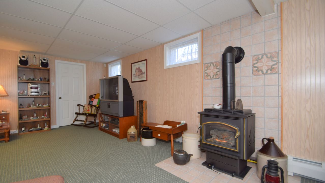 2360 Heather Ln, Gilbertsville, PA, 19525 Scene 4