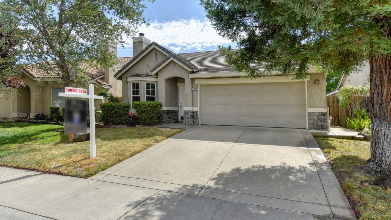 3729 Saintsbury Dr., Sacramento, CA, 95834 Scene 2