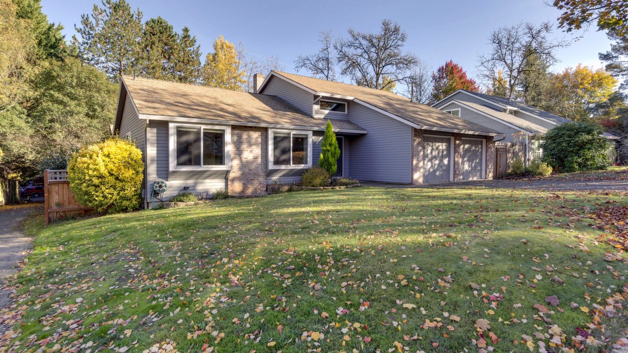 12800 SW Scout Dr, Beaverton, OR, 97008 Scene 3