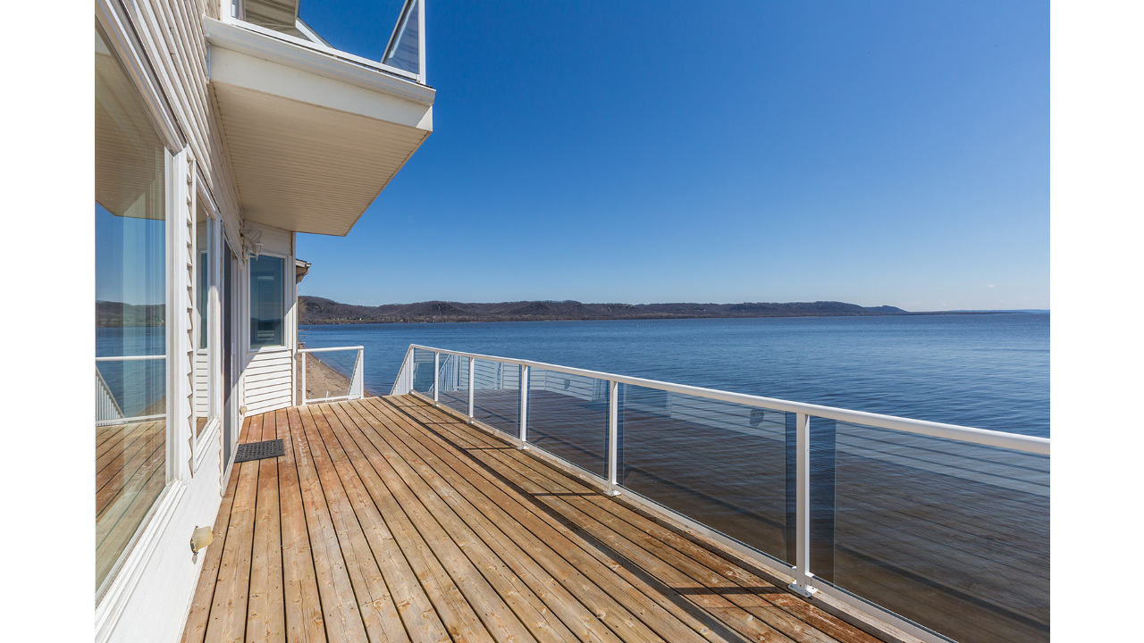 Main Floor Balcony Deck View