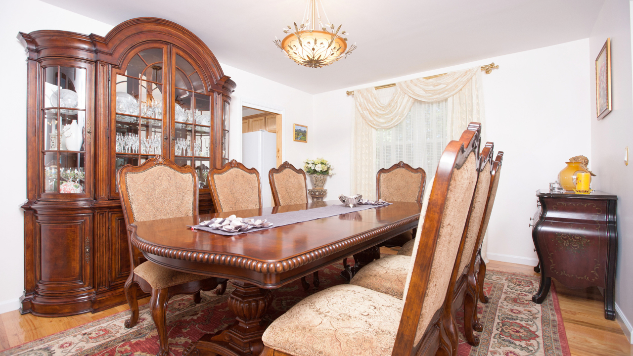 18 Leonard Street, Glen Cove, NY, 11542 Scene 3