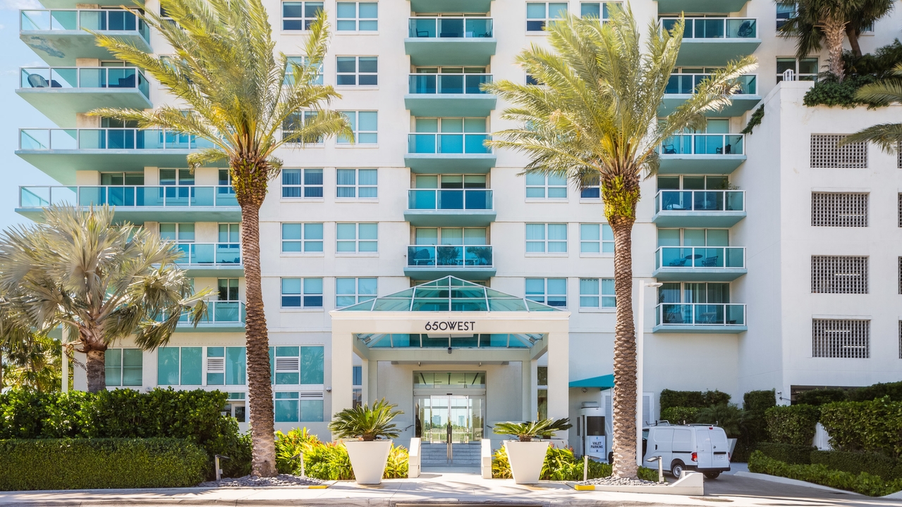 The-Floridian-#1510-01
