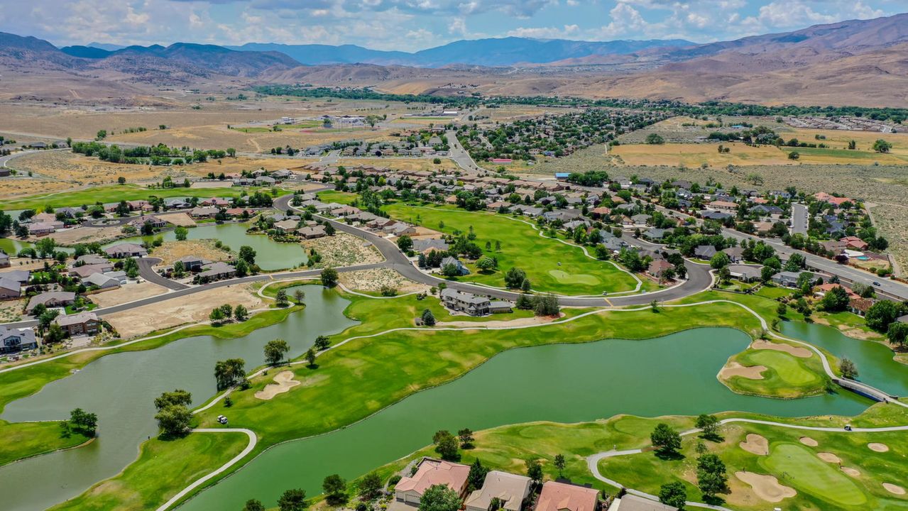 359 Bayhill Cir Dayton NV-large-014-006-359 Bayhill Circle Dayton NV-1500x1000-72dpi