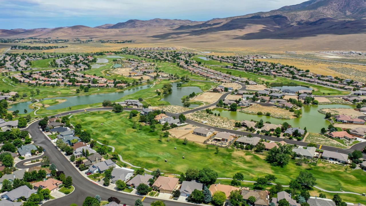359 Bayhill Cir Dayton NV-large-018-016-359 Bayhill Circle Dayton NV-1500x1000-72dpi
