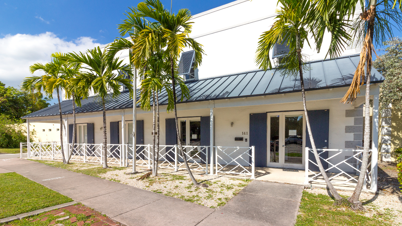 141-Grand-Ave-02