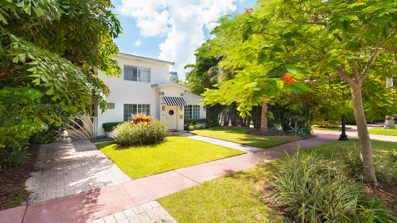 4519-Royal-Palm-Ave-01