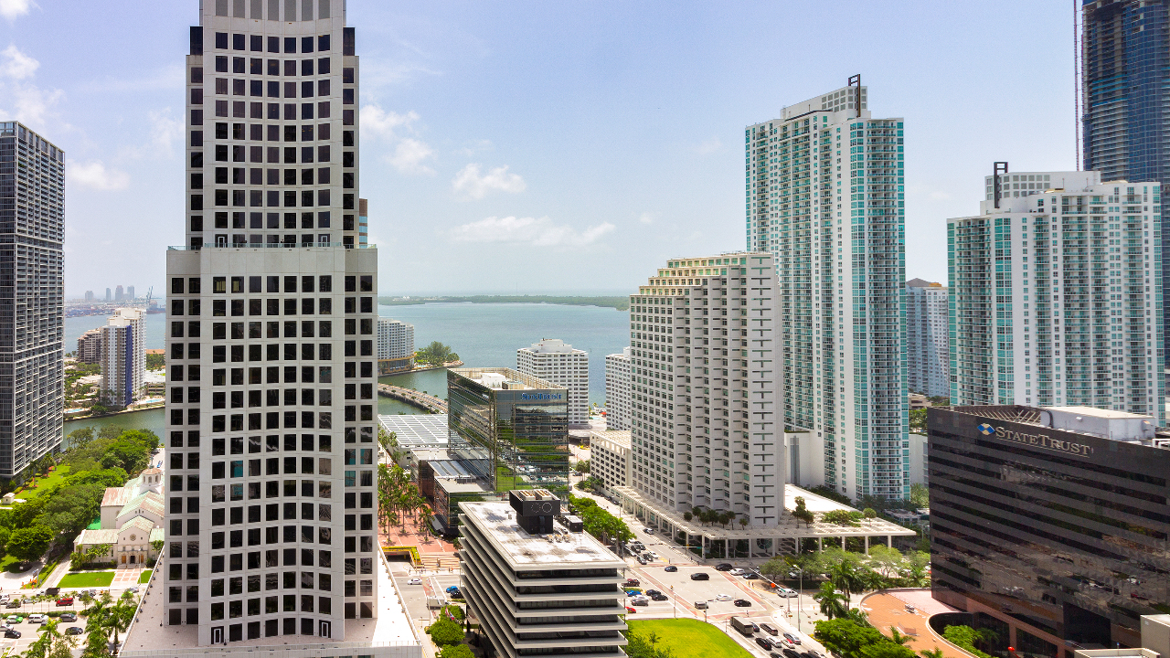 Reach-Condo-#2803-04