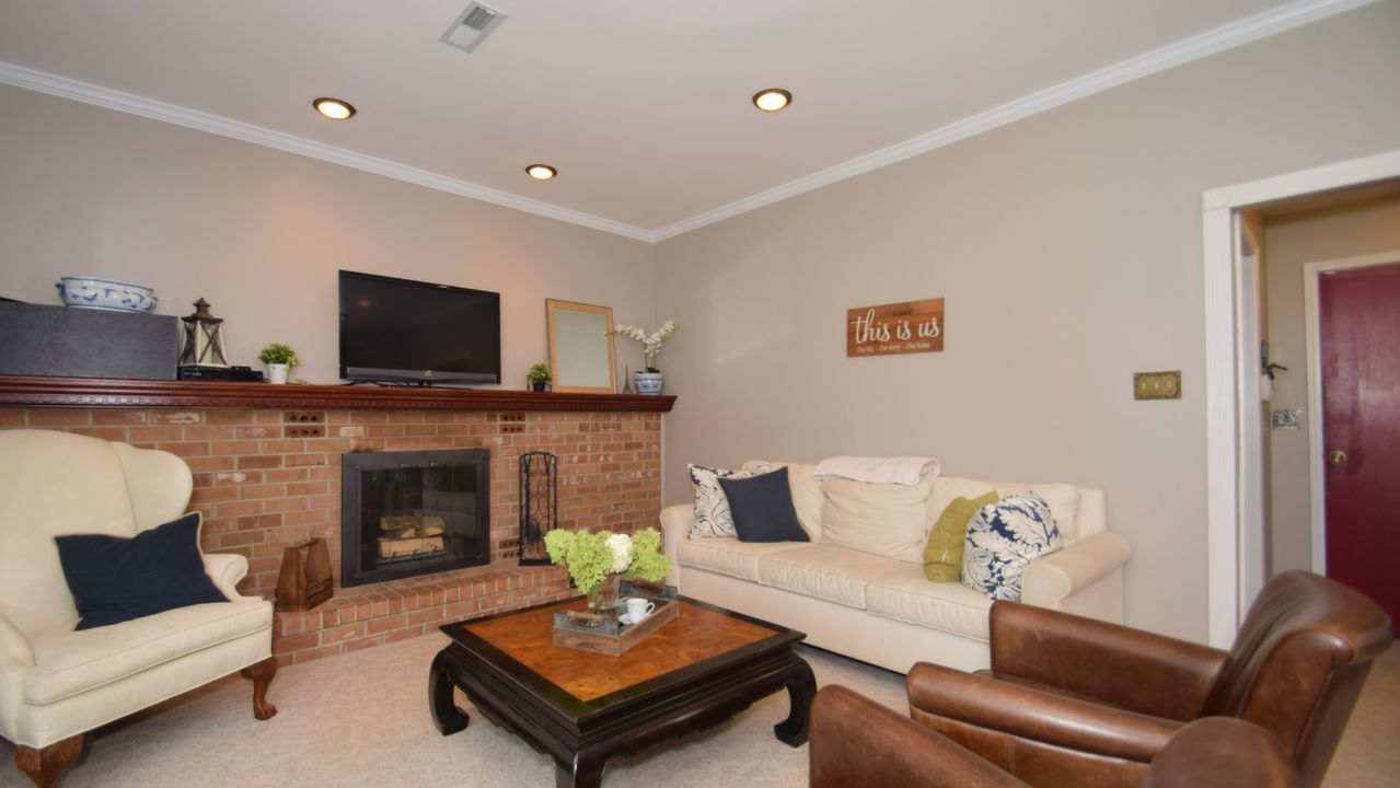 2321 Carol Ln, East Norriton, PA, 19401 Scene 3