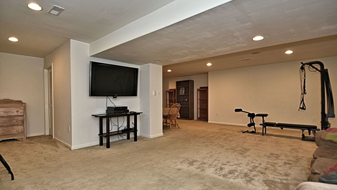 61 Joy Cir, Barto, PA, 19504 Scene 4