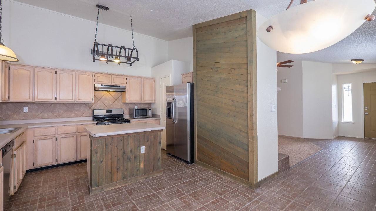 4517 Loma Canada, El Paso, TX, 79934 Scene 3