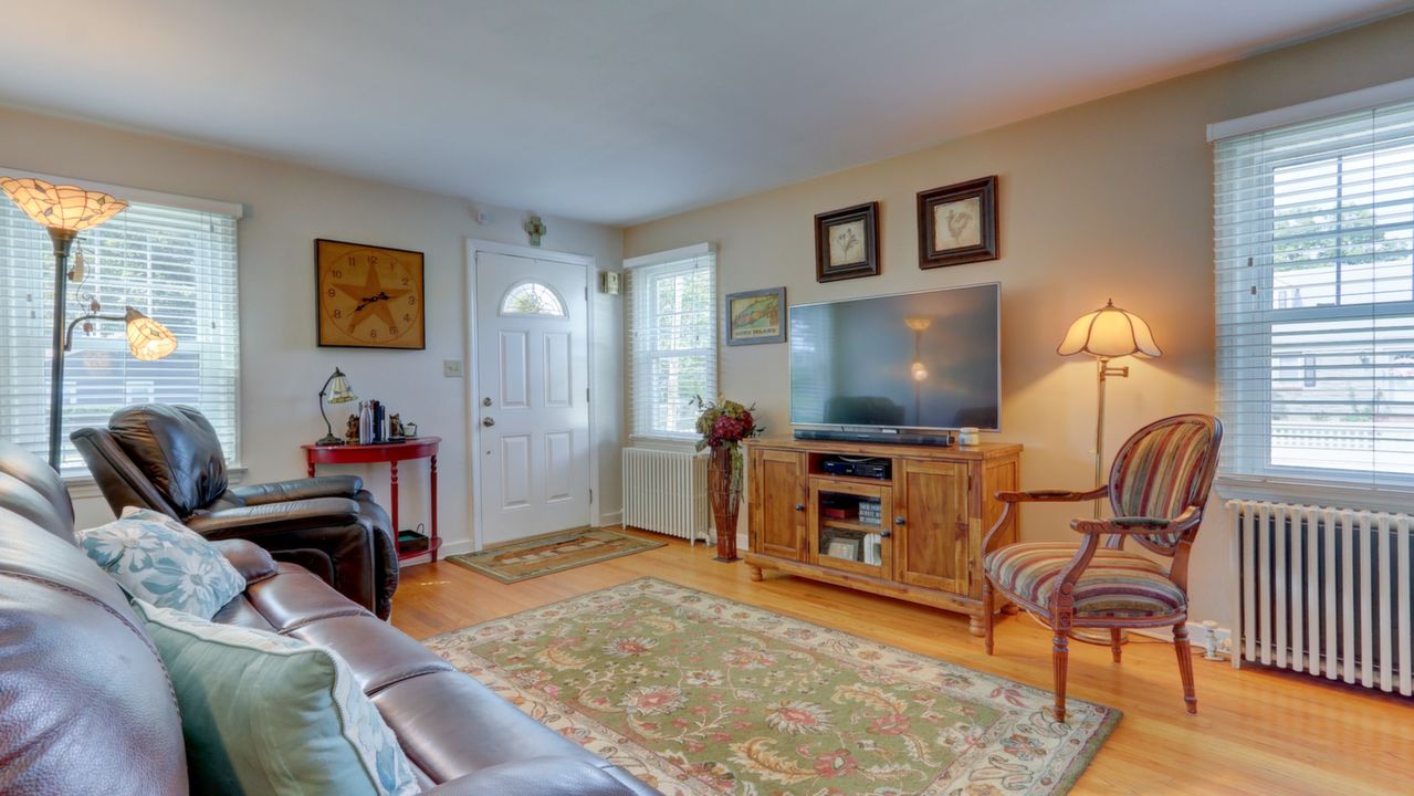 1193 Hempstead Ave, South Hempstead, NY, 11550 Scene 2