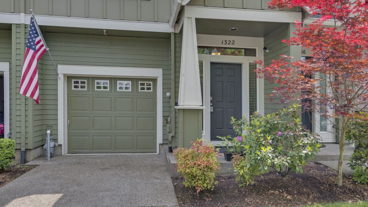 1322 SE Roundelay St, Hillsboro, OR, 97123 Scene 1