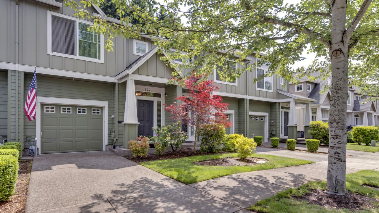 1322 SE Roundelay St, Hillsboro, OR, 97123 Scene 3