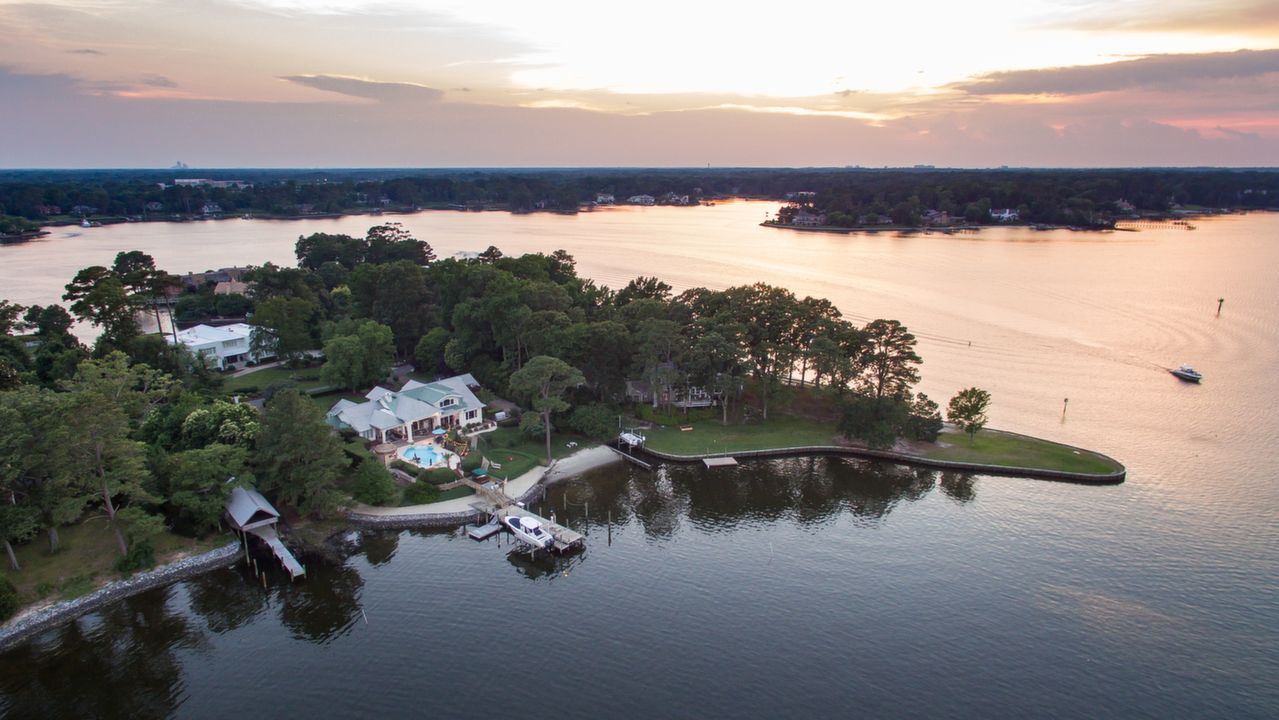 1048 Bobolink Drive, Virginia Beach, VA, 23451 Scene 2