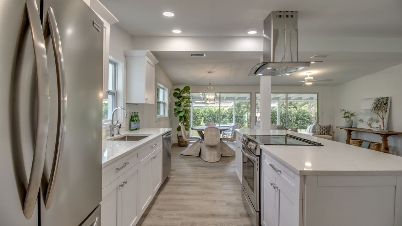 1980 Estey Ave, Naples, FL, 34104 Scene 1