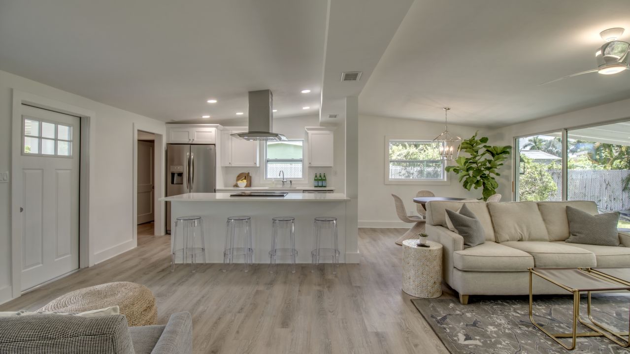 1980 Estey Ave, Naples, FL, 34104 Scene 3