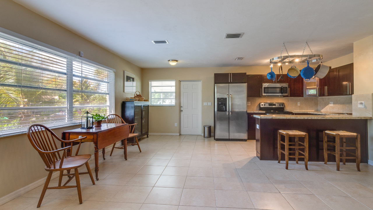 9401-SW-181st-Ter-04