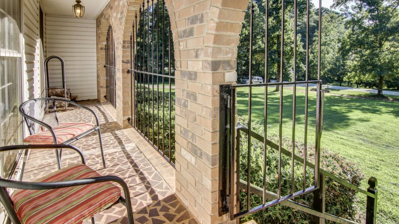 3066 SE Glade Dale, Conyers, GA, 30094 Scene 3