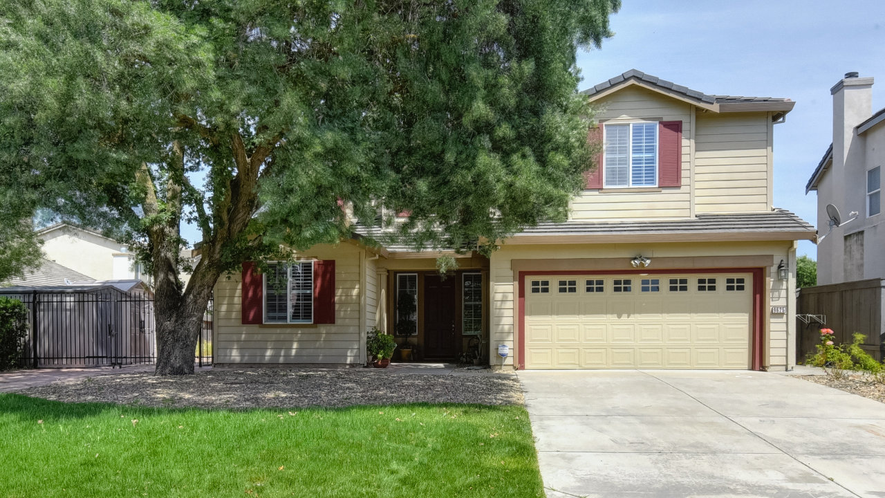 9625 Misty Blue Court, Elk Grove, CA, 95757 Scene 1