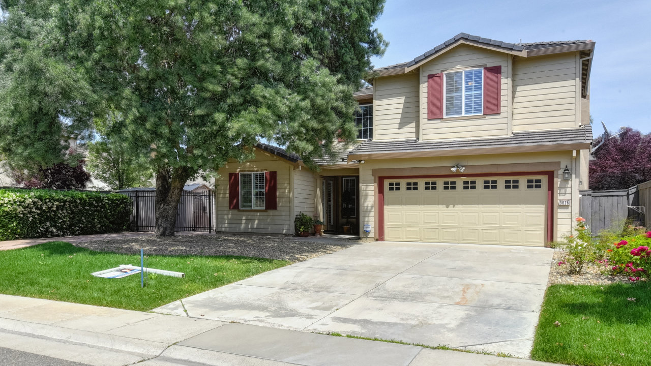 9625 Misty Blue Court, Elk Grove, CA, 95757 Scene 2