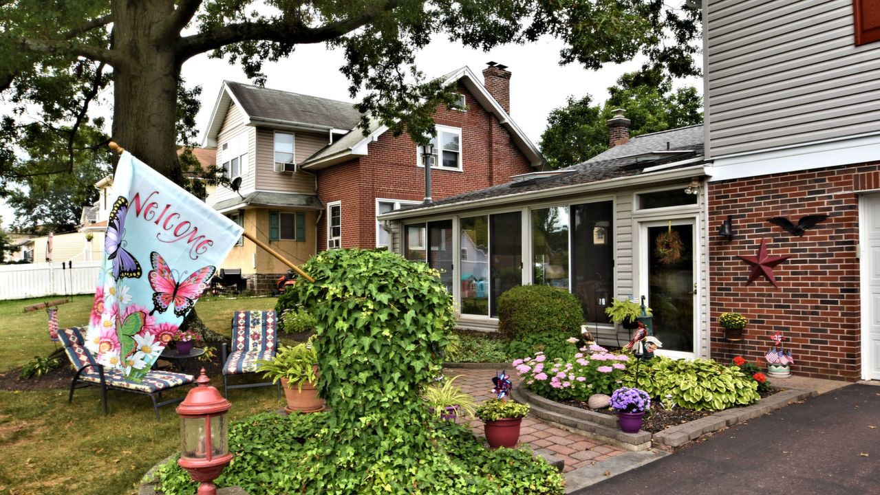 14 W Broad St, Hatfield, PA, 19440 Scene 4