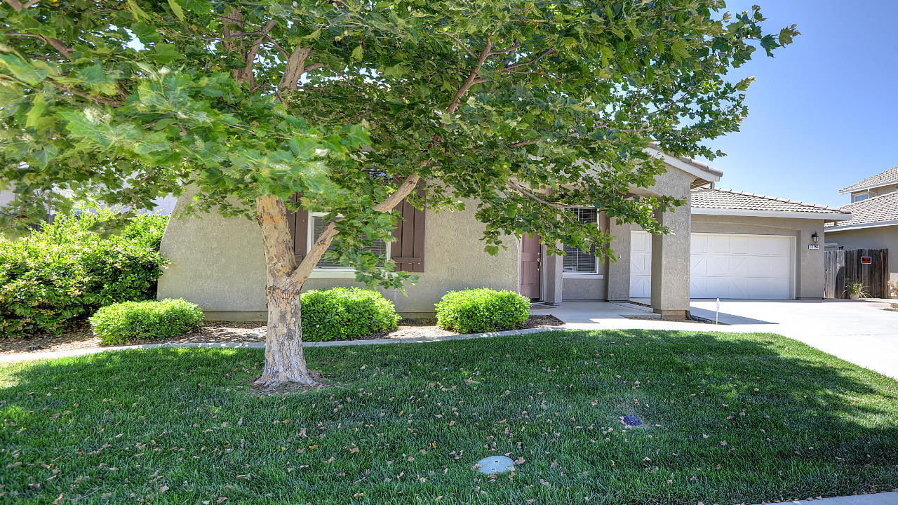 12256 Pawcatuck Way, Rancho Cordova, CA, 95742 Scene 3