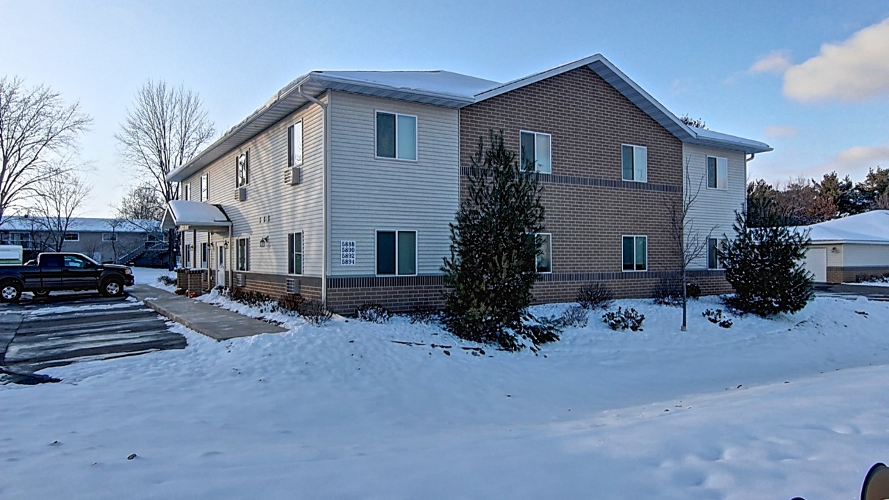 Foxboro Properties (715) 835-6001