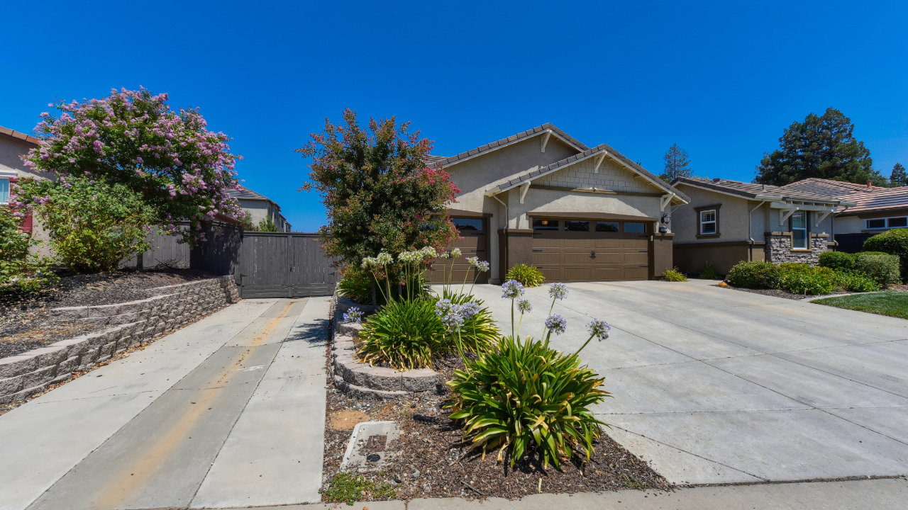 9045 Pecor Way, Orange vale, CA, 95662 Scene 3