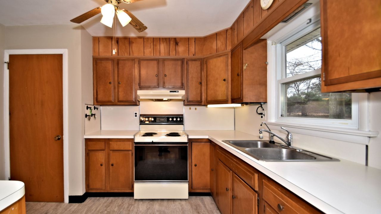 3334 Germantown Ave, Collegeville, PA, 19426 Scene 3