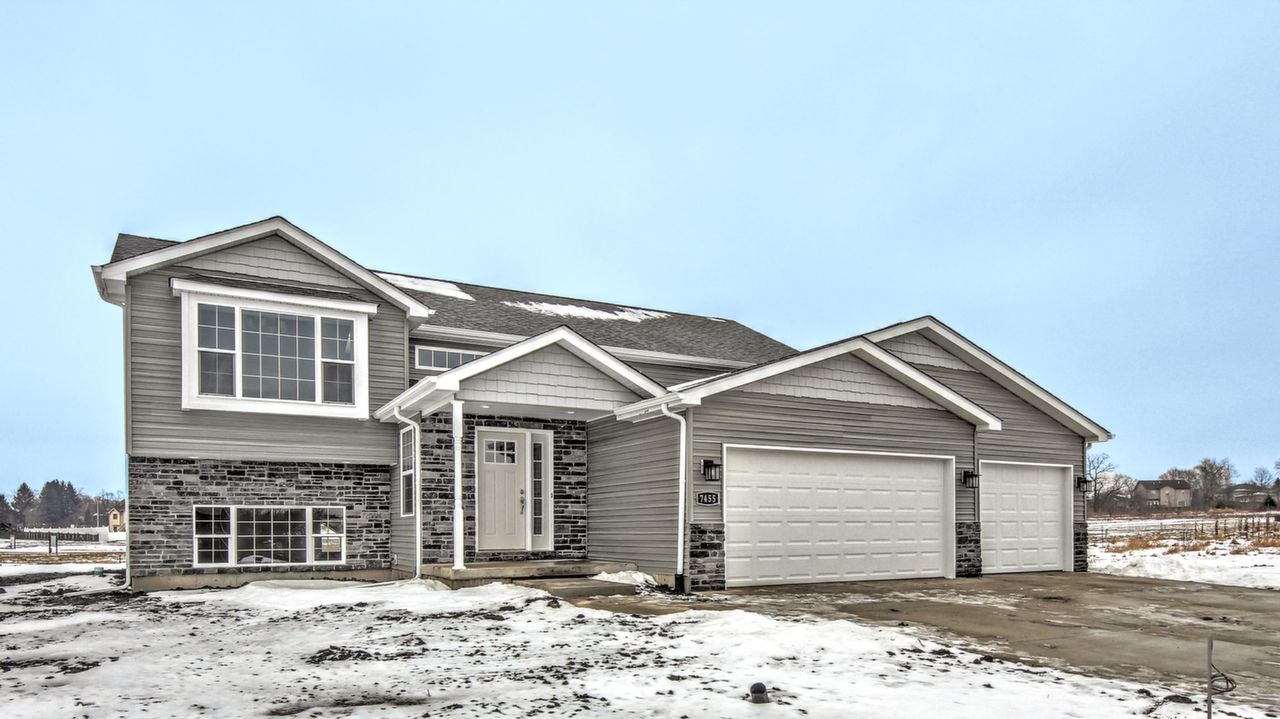 Clark Street, Merrillville, IN, 46410 Scene 2