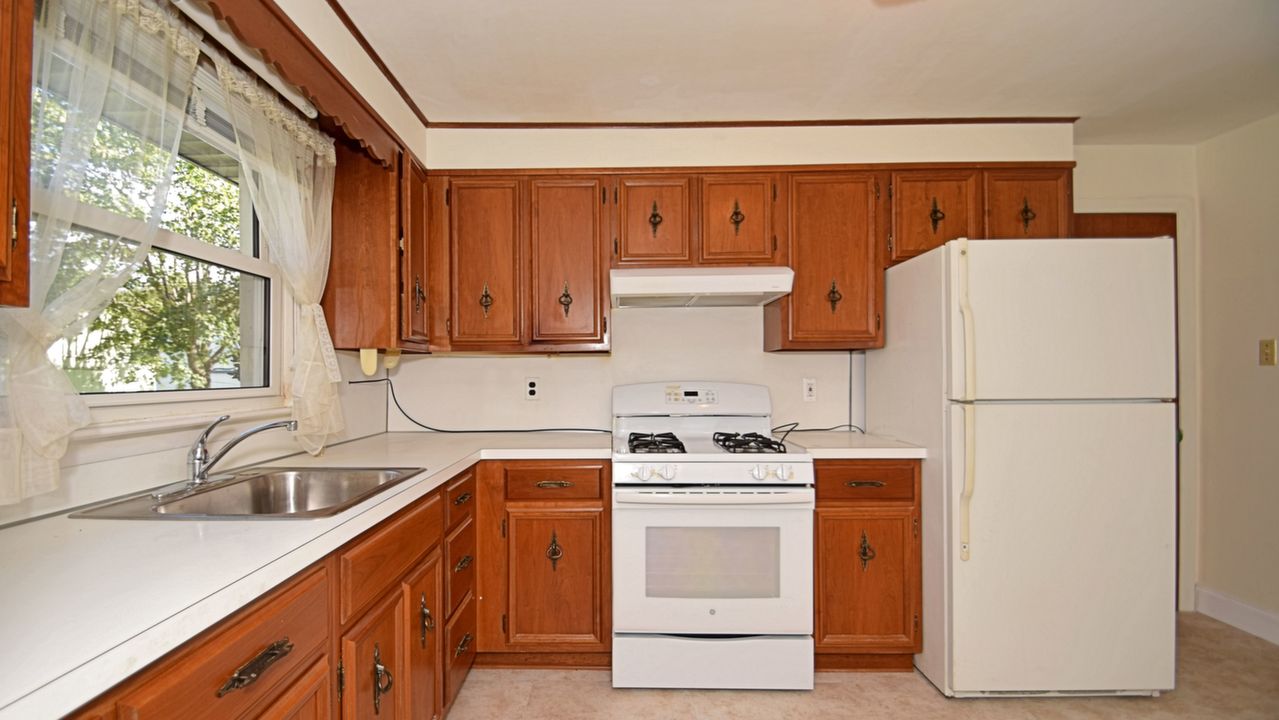 321 Lewis Rd, Springfield, PA, 19064 Scene 3
