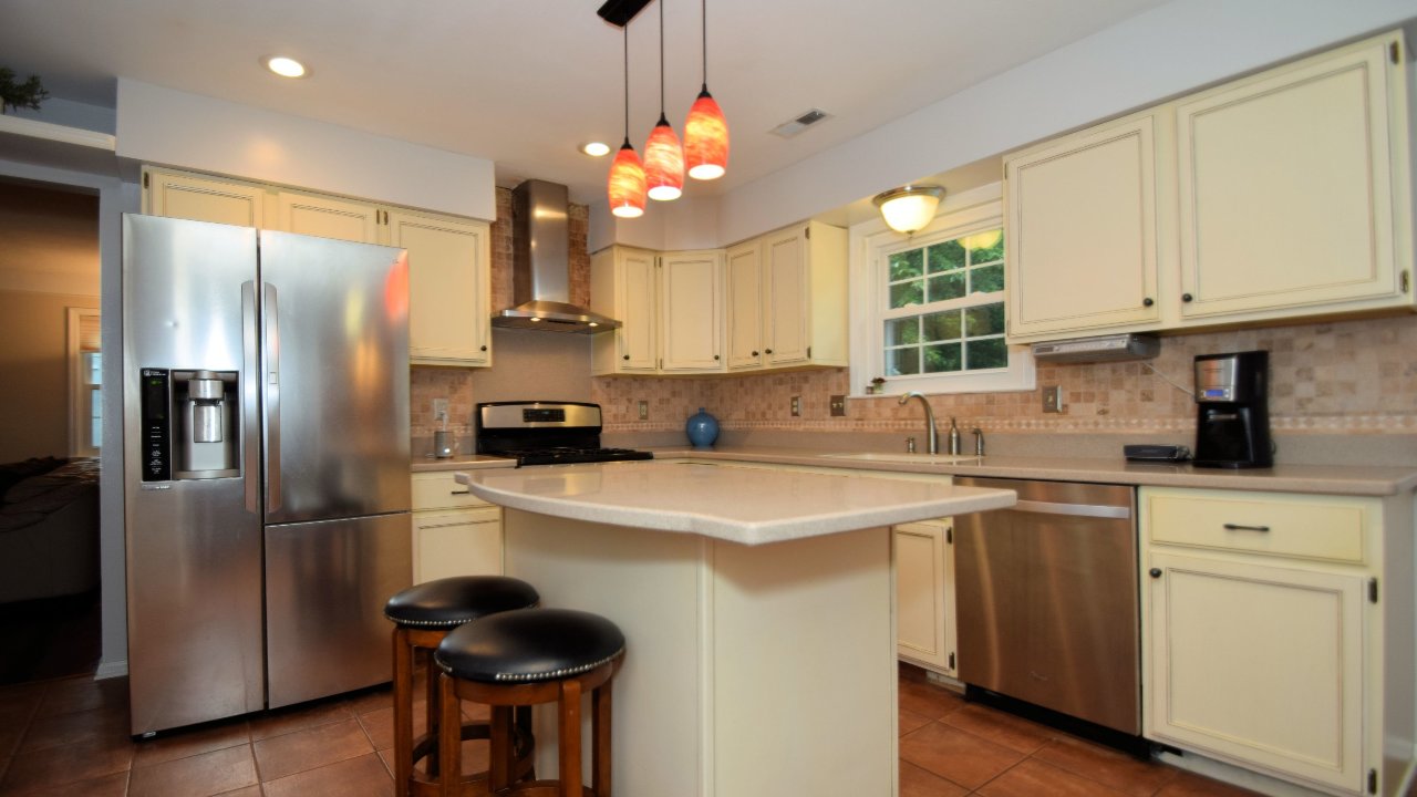 127 Gwynmont Cir, North Wales, PA, 19454 Scene 2