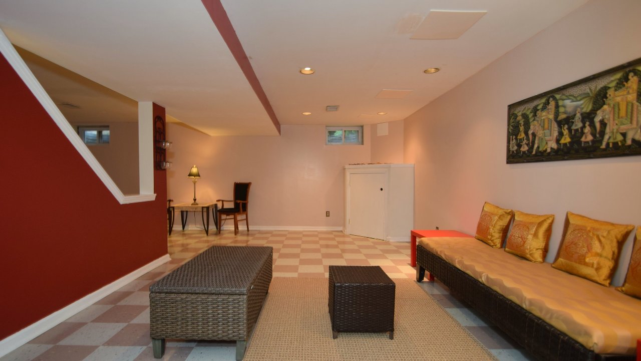 127 Gwynmont Cir, North Wales, PA, 19454 Scene 4