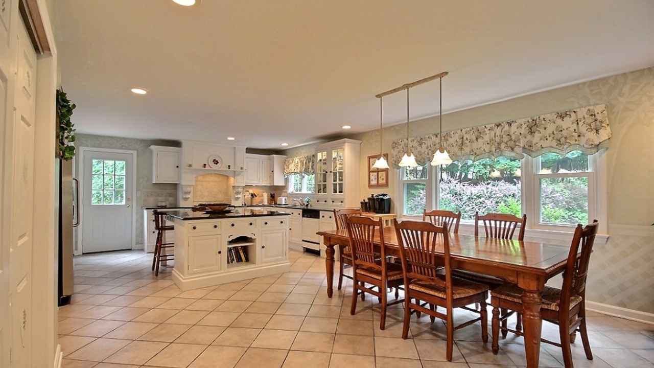 Fabulous Open Floor Plan