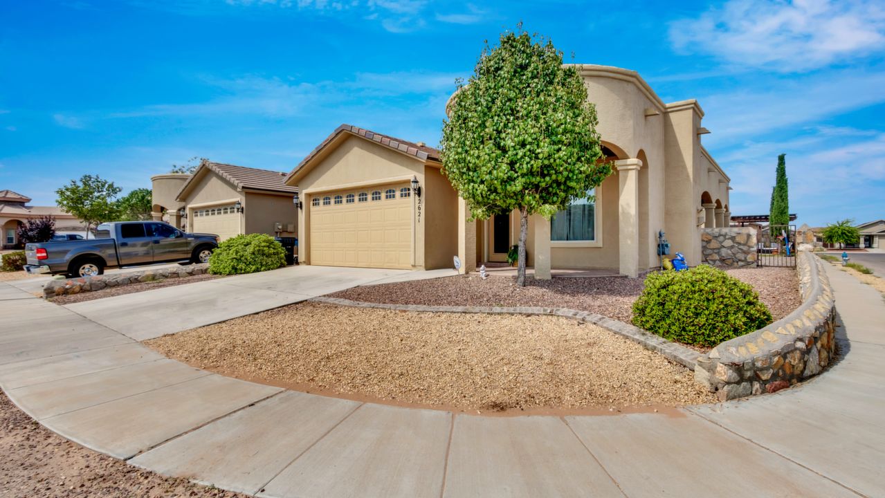 2621 Falling Rock, El Paso, TX, 79938 Scene 3