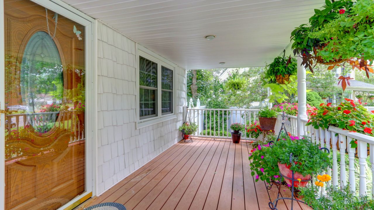 242 Eastwood Blvd, Centereach, NY, 11720 Scene 3