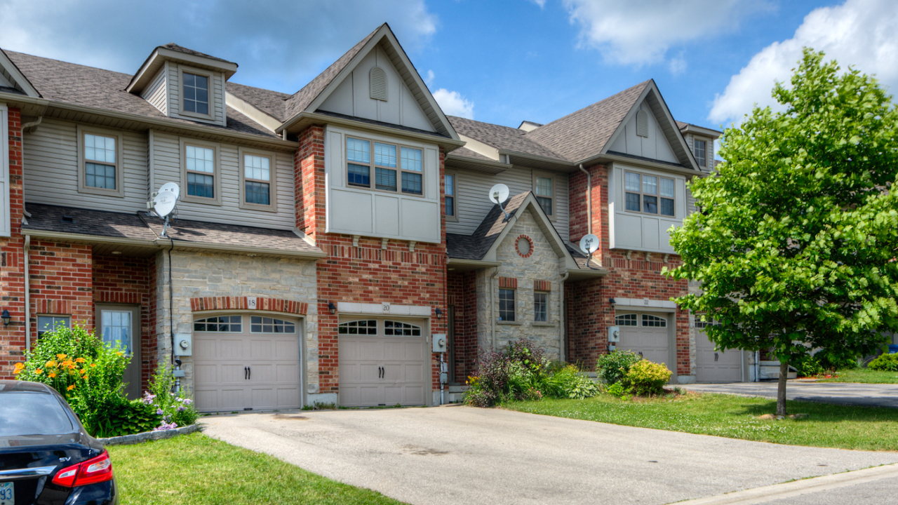 18 Edward Street, Guelph, ON, N1E 0B2 Scene 3