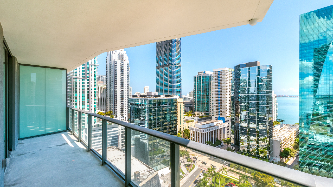 SLS-Brickell-#2103-04