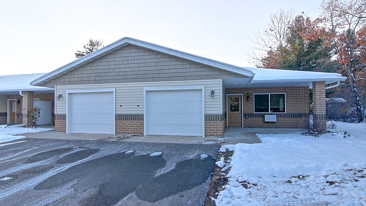 R0 - Exterior Pic #4