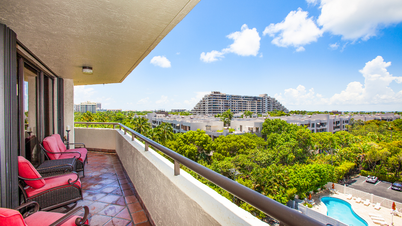 Ocean-Lane-Plaza-#801-03