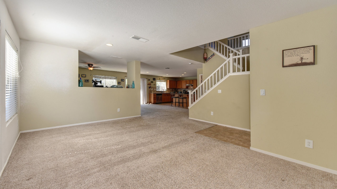 3817 Aetna Springs Way, Sacramento, CA, 95834 Scene 3