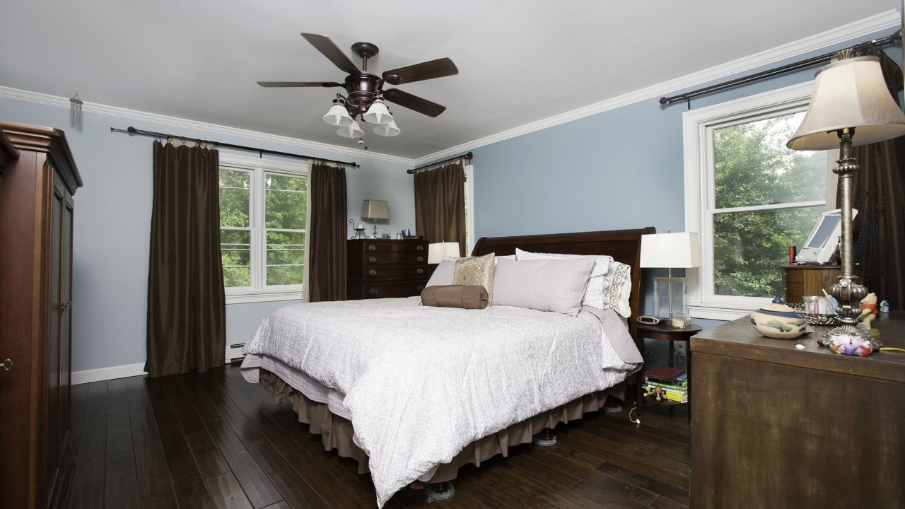 50 Radio Avenue, Miller Place, NY, 11764 Scene 4