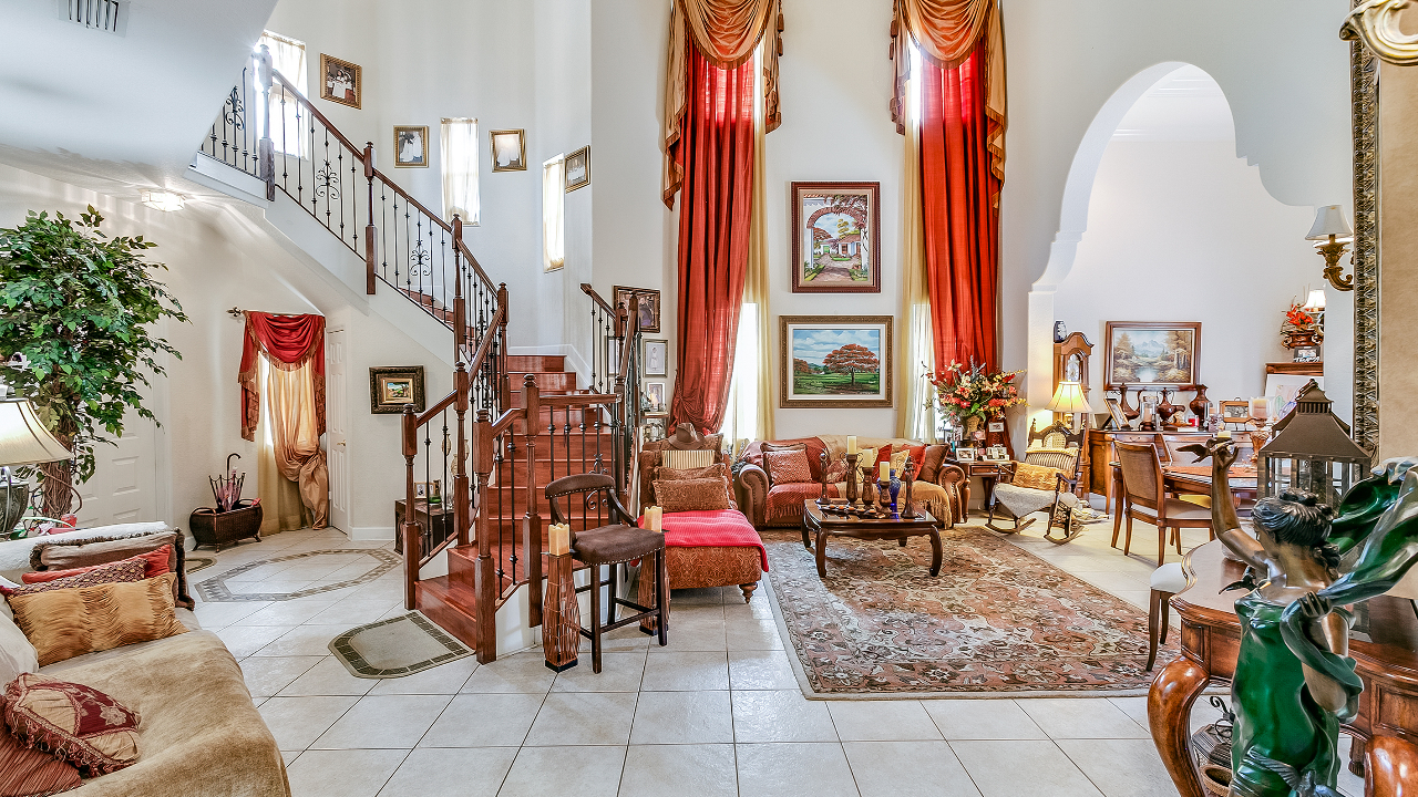 6814-NW-113th-PL-02