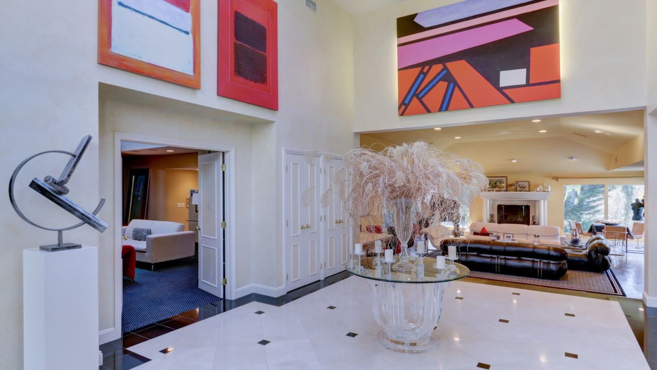 4 Denton Rd, Kings Point, NY, 11024 Scene 3