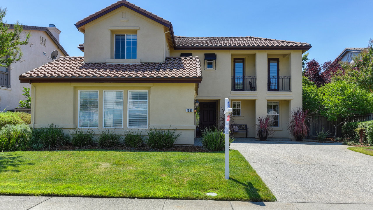 1545 Freswick Drive, Folsom, CA, 95630 Scene 2