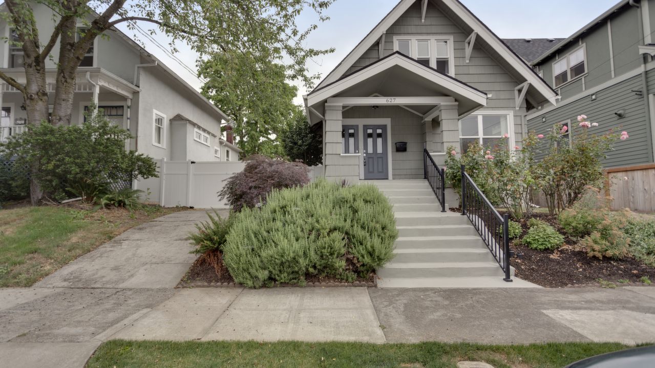 627 NE San Rafael St.,, Portland, OR, 97212 Scene 1