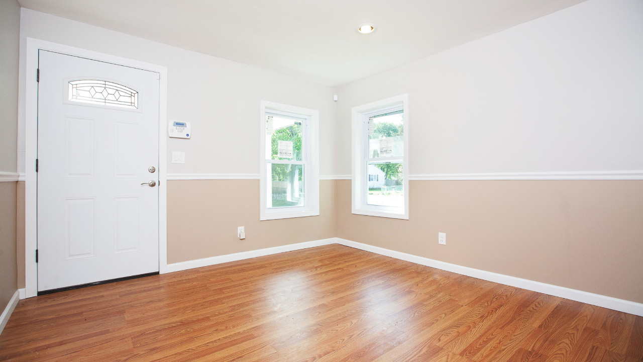 980 Ferndale Blvd, Central Islip, NY, 11722 Scene 2