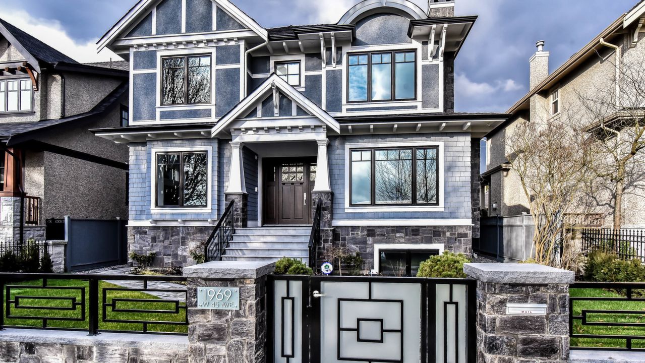 1969 West 45 Ave., Vancouver, BC, V6M 2H7 Scene 1