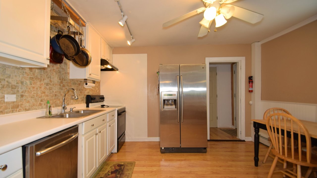 662 Manatawny St, Pottstown, PA, 19464 Scene 3